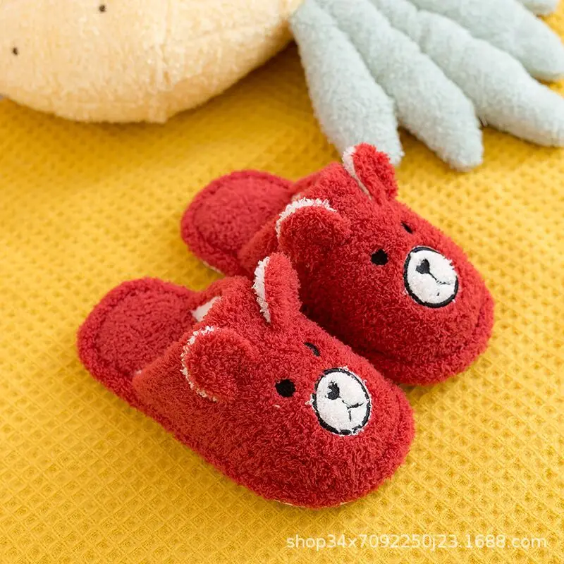 

Parent-child slippers children's home autumn and winter girl home home thick sole non-slip lovely bear home cotton slippers