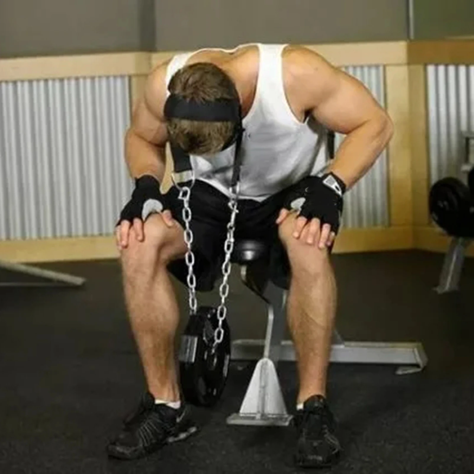 

Регулируемый тренировочный тренажер для головы и шеи, тренажер для шеи, тренировочный тренажер для силовых и сопротивляющих тренировок, ул...