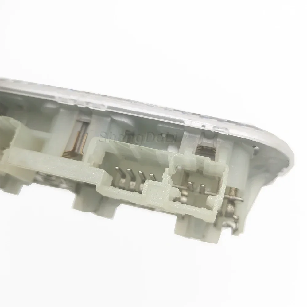 Передняя лампа для чтения автомобиля внутренняя 6362N2 6362Q2 6362Z5 Peugeot 308 408 3008 301 Citroen C3 C5