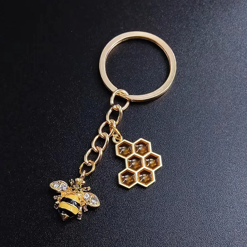 

Exquisite Alloy Drip Oil Rhinestone Bee Charms Keychain Hexagon Honeycomb Key Ring Bag Ornament Accessory Trinket