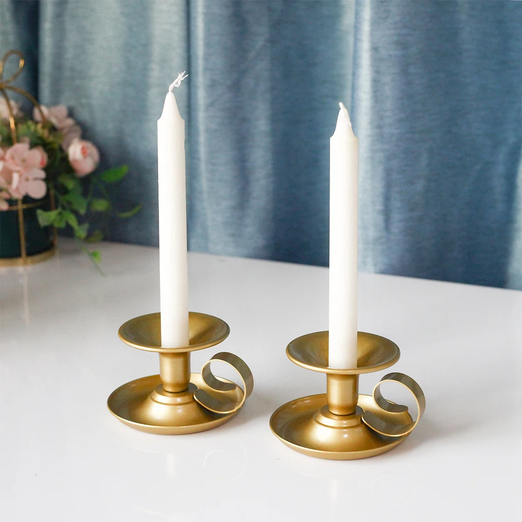 

2 Pieces Ornamental Candlestick Indoor Polished Birthday Candlelight Dinner Candle Holder Living Room Stand with Handle