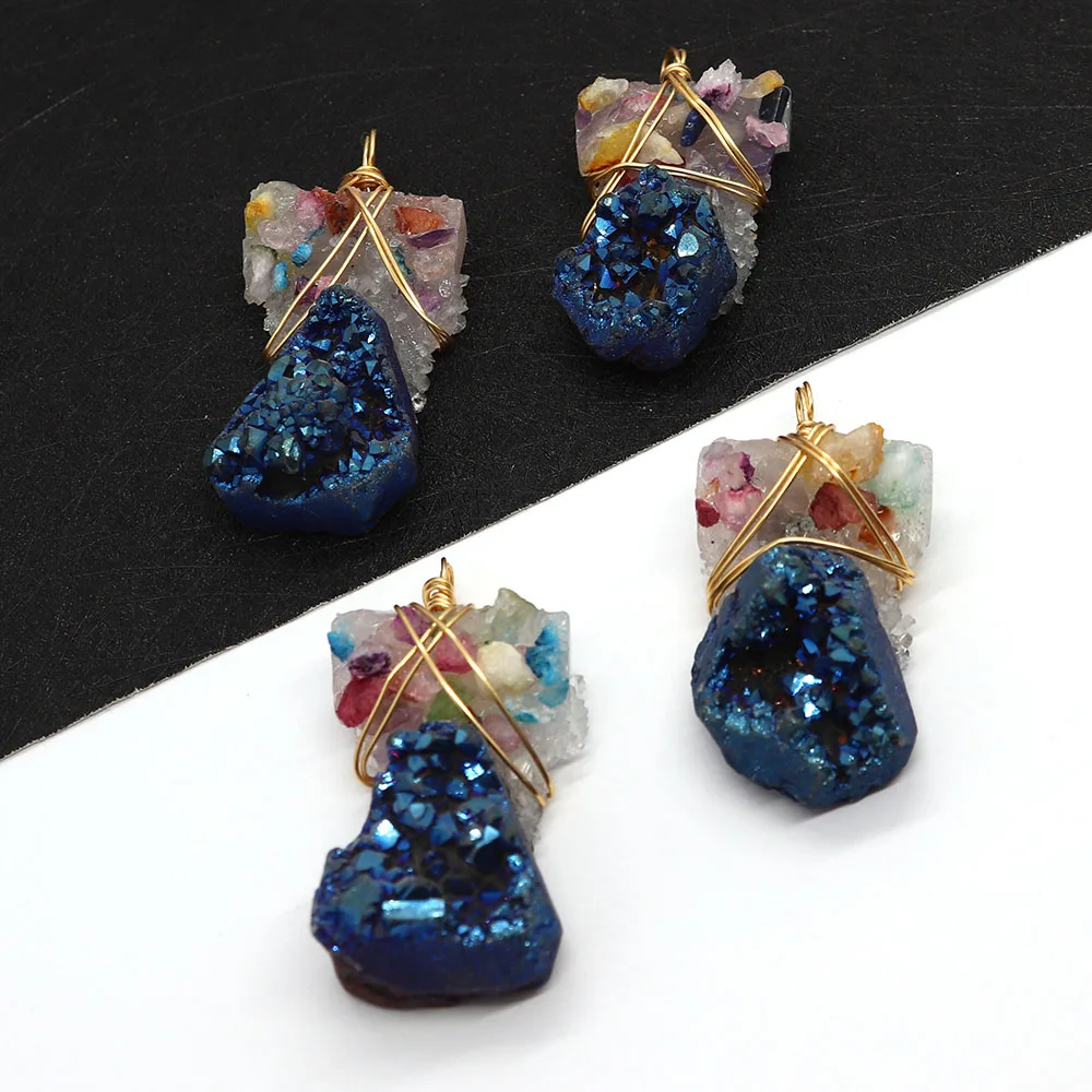 

Natural Stone Blue Crystal Triangle Pendant 20-50mm Winding Colorful Gravel Charm Jewelry DIY Necklace Earrings Accessories