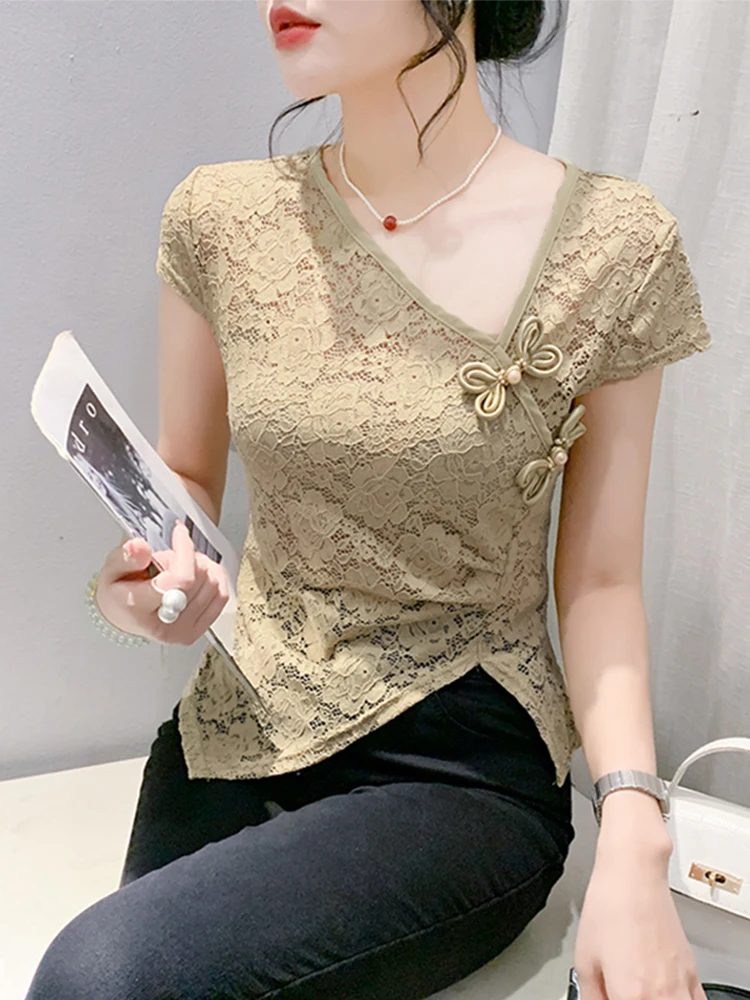 # 7244 Черная бежевая кружевная футболка цвета хаки женская с косым воротником