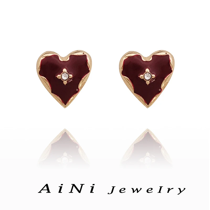 

Fashion Jewelry 925 Silver Needle Sweet Korean Temperament Red Color Enamle Heart Earrings For Women Fashion Accessories