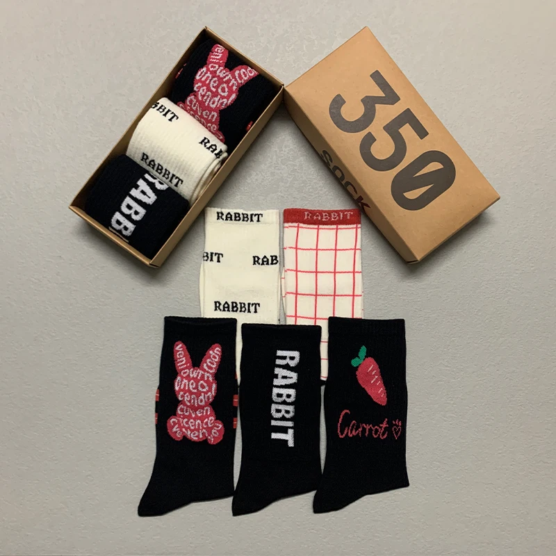 3 Pairs/Box Fashion Rabbit Carrot Stockings Cotton Harajuku Soft Streetwear Korea Skateboard Long Funny Gifts Pack Women Socks