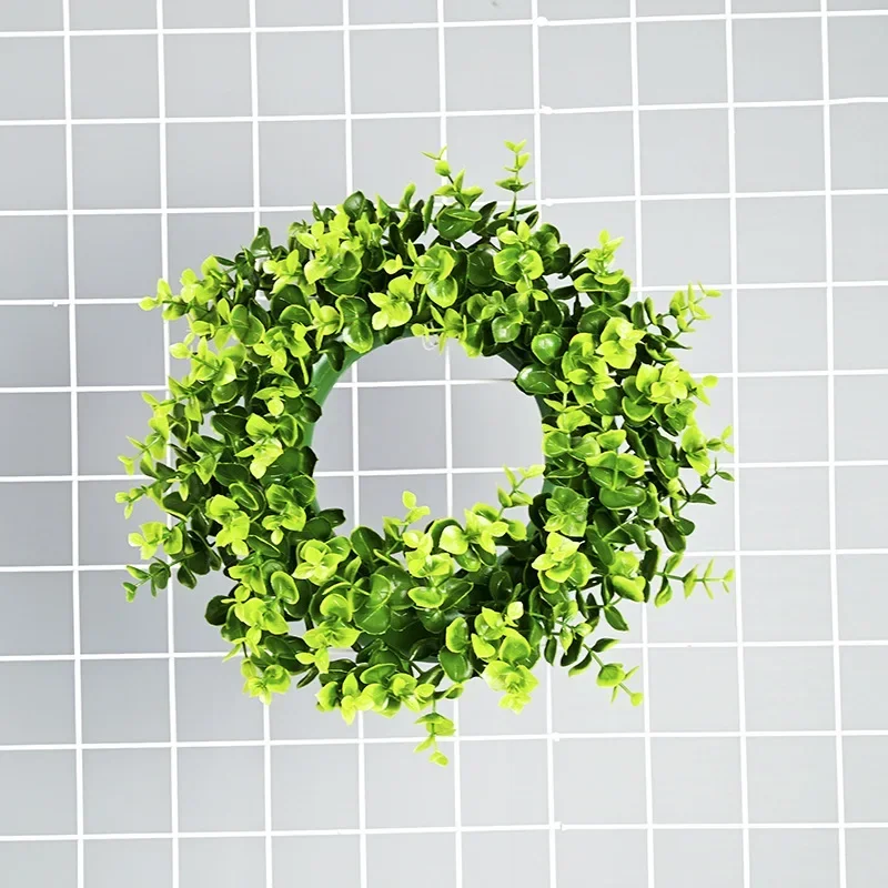 Искусственный венок 40 см