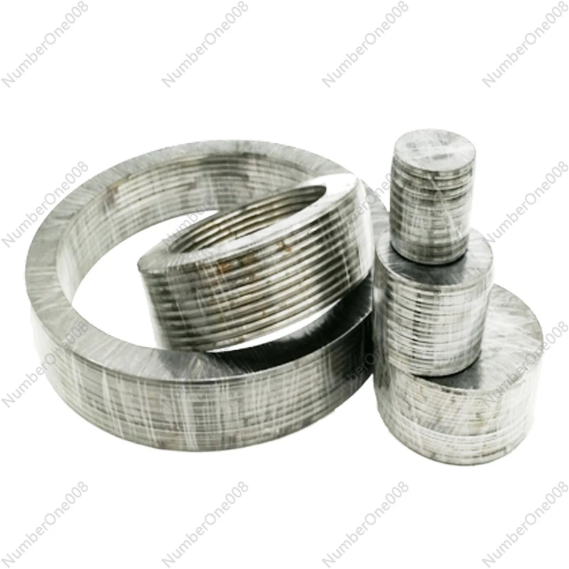 Металлическая прокладка с спиральной обмоткой высокотемпературная и фланец