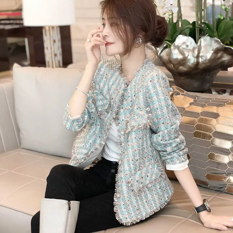 

French Style Light Luxury and High Sense Top Women's 2023 Spring New Tweed Tassel Temperament Short Small Fragrant Coat X20