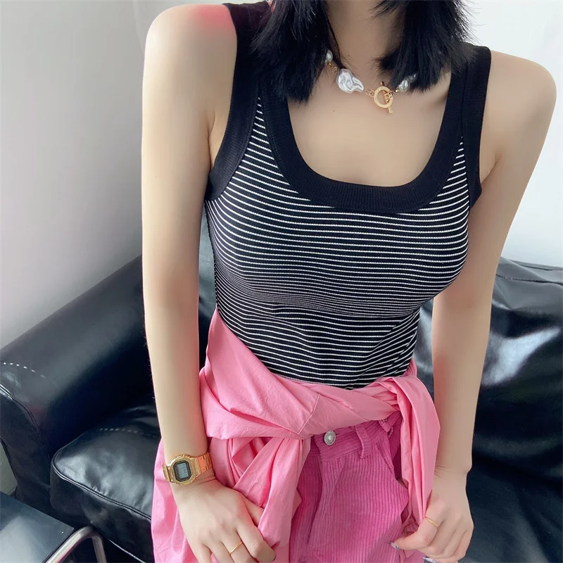 

Summer U-neck Stripe Women Tank Tops Sleeveless Striped Contrast Elastic Slim Casual Tops 95% Cotton Thread Cotton Camis 2022