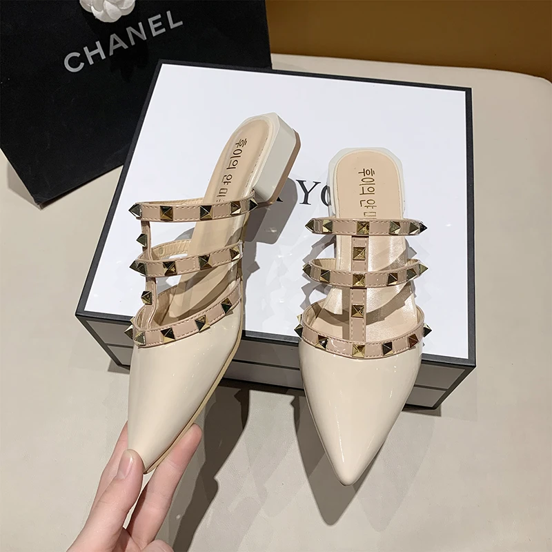 Women's sandals 2022 summer new style Baotou flat bottom pointed rivet half slippers women's low heel fashion designer slippers