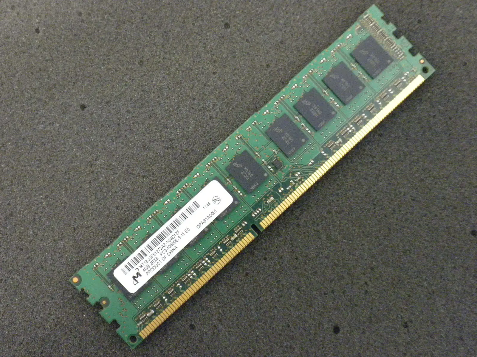 

4G 2RX8 PC3-10600E 1333 pure ECC Серверная память MT18JSF51272AZ-1G4