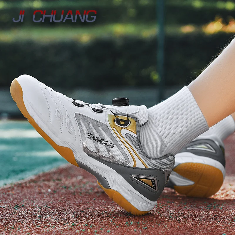 2023 Badminton Shoes for Men Women Sports Professional Volleyball Sneakers Men Breathable Lightweight Outdoor Table Tennis Shoes