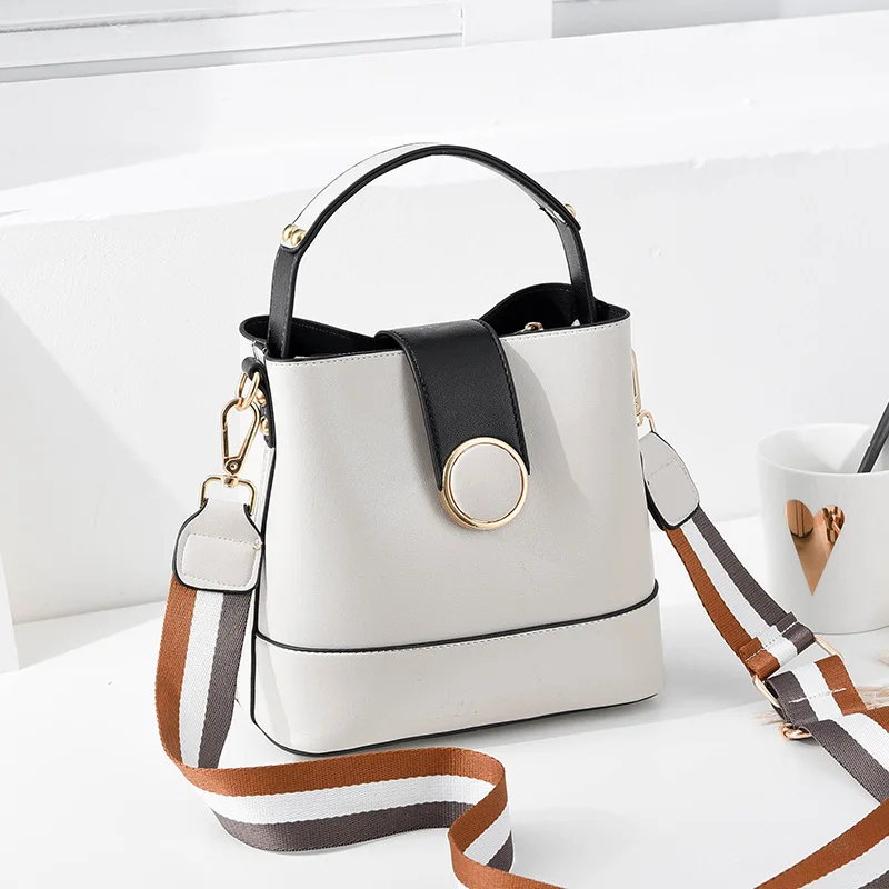 

Handbag For Women Summer Fashion Bucket Female Bag Trend 2023 Designer Luxury Shoulder Messenger Bag Ladies White Bolsa Feminina