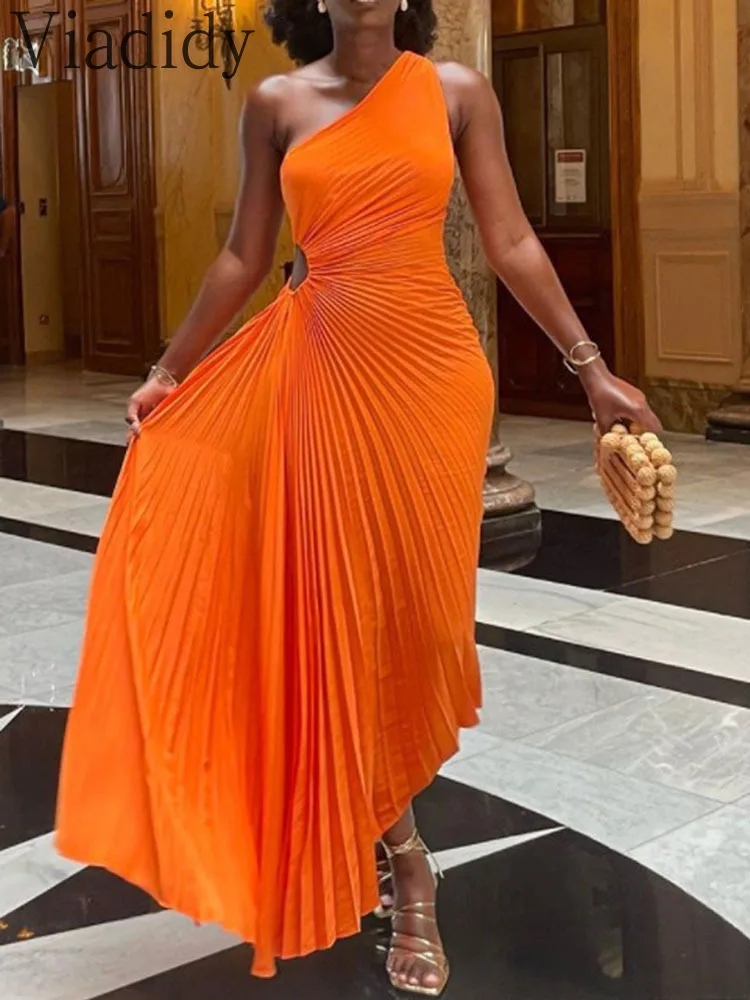 

Women One Shoulder Hollow Out Sleeveless Pleated Dress