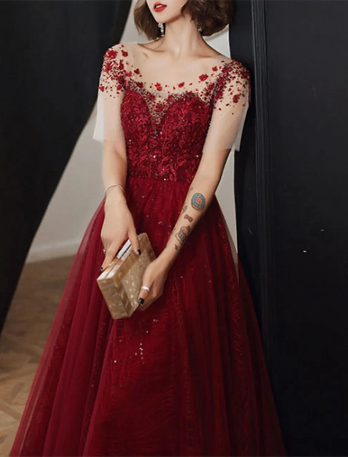 

Luxury A-Line Evening Dresses For Women With Flower Elegant Short Sleeve Jewel Neck Tulle Formal Evening Party Bridal Ball Gowns