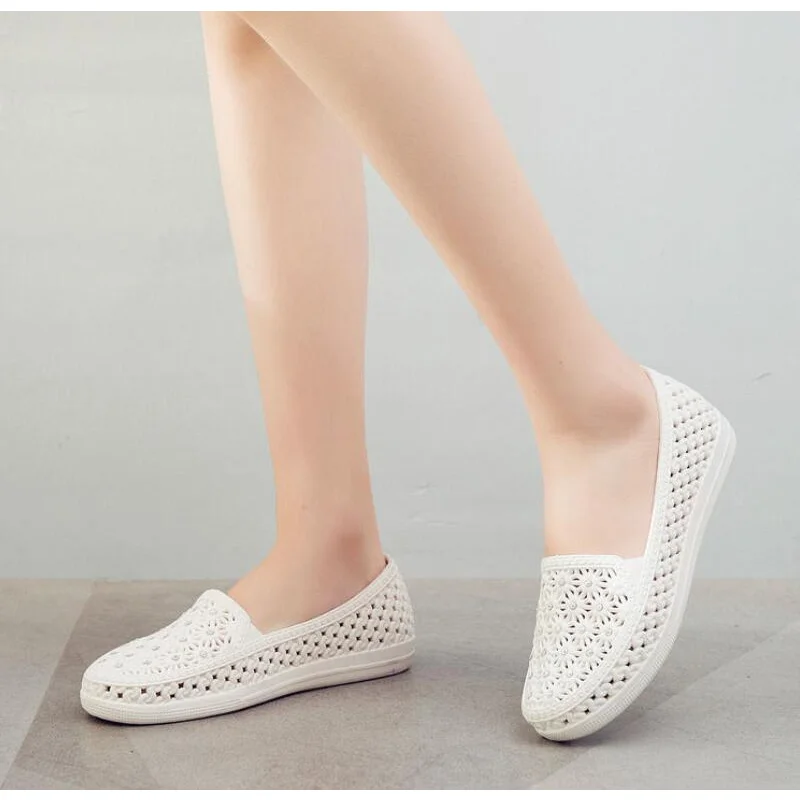 Hollow Out Flats Women Shoes Slip on Casual Nurse Shoes Summer Loafers Female Sandals Shallow Beach Breathable Zapatos