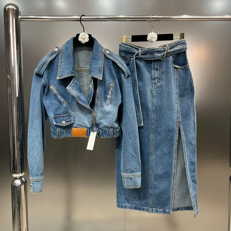 

BORVEMAYS 2023 Autumn New Lapel Long Sleeve Patchwork Zipper Denim Jacket + Belt Knee-length Skirts Two-piece Sets WZ5172