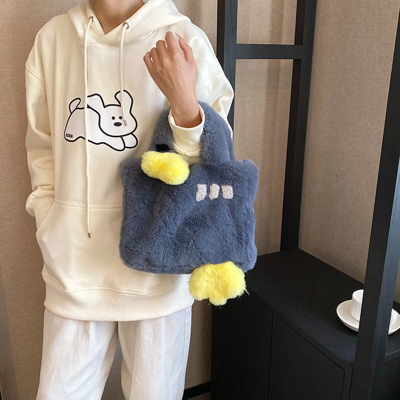 

Simple Casual New Fashion Solid Color Plush Cartoon Single Shoulder Crossbody Bag Outdoor Commuter Women's Versatile Storage Bag