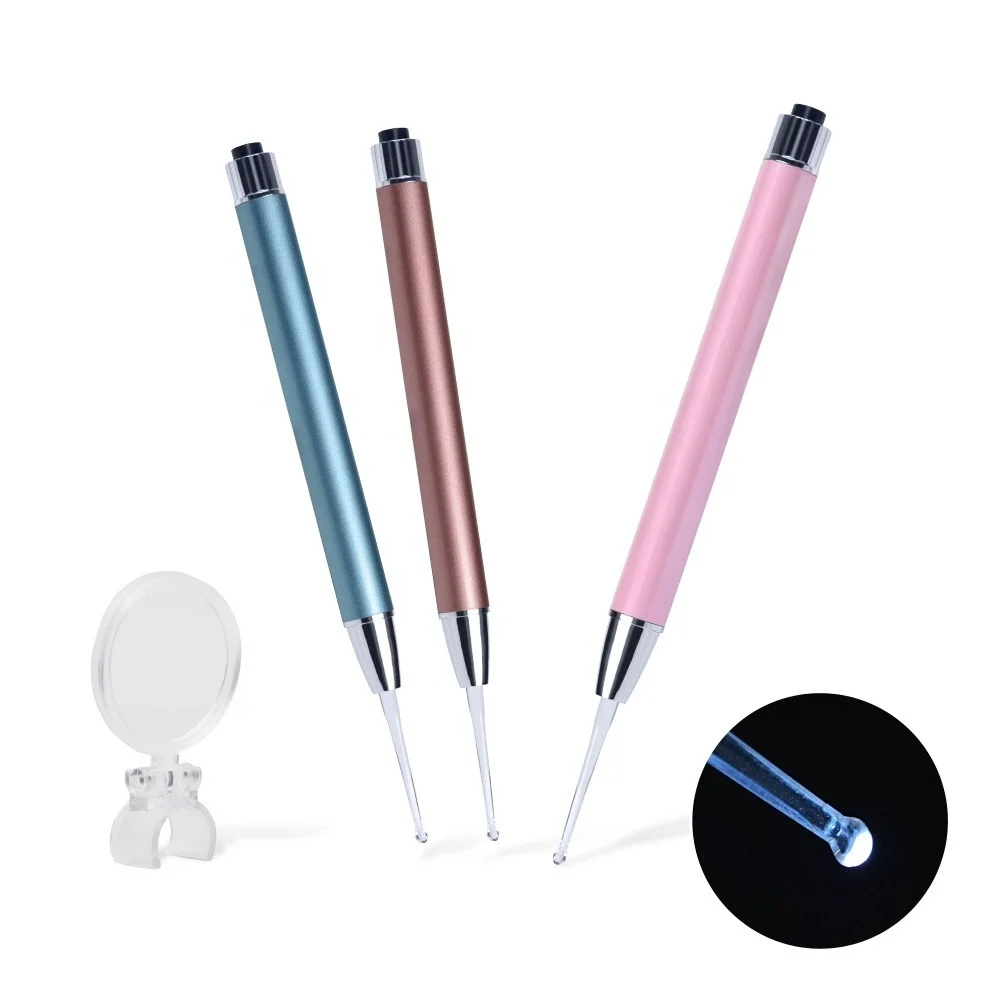 

LED Flash Light Ear Cleaning Tools 1Pc Baby Ear Spoon Ear-pick Wax Remover Pick Earpick Clean Ears Cares for Kids Babys