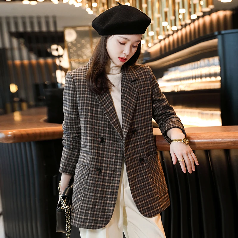 Spot wholesale black hooded suit coat (female) autumn 2022 new small Korean loose casual double breasted suit trendy top