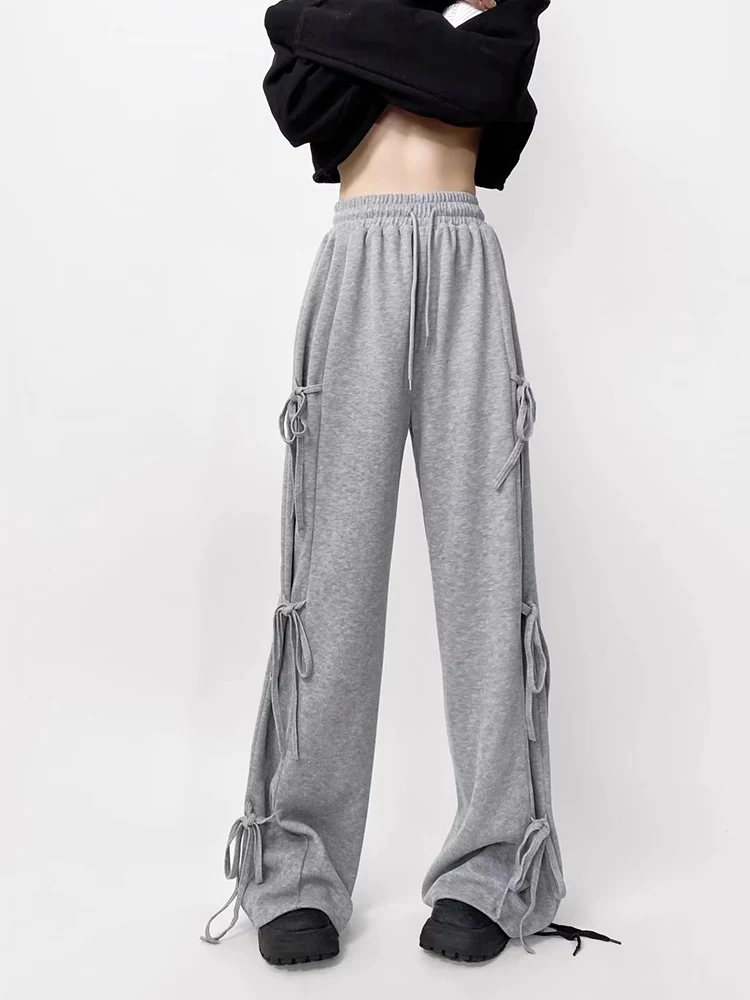 Широкие женские спортивные брюки REDDACHiC с лентами серые простые повседневные на