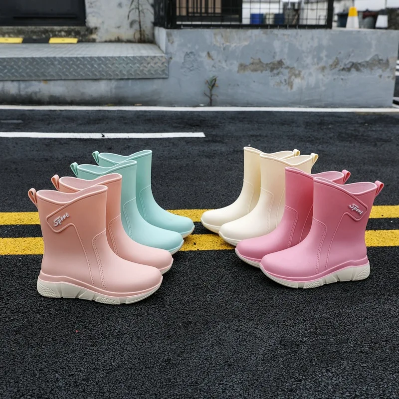 Spring Fashion Rain Boots Women Mid-tube Thick Bottom PVC Non-Slip Wear-Resistant Waterproof Outdoor Car Wash Water Shoes Women
