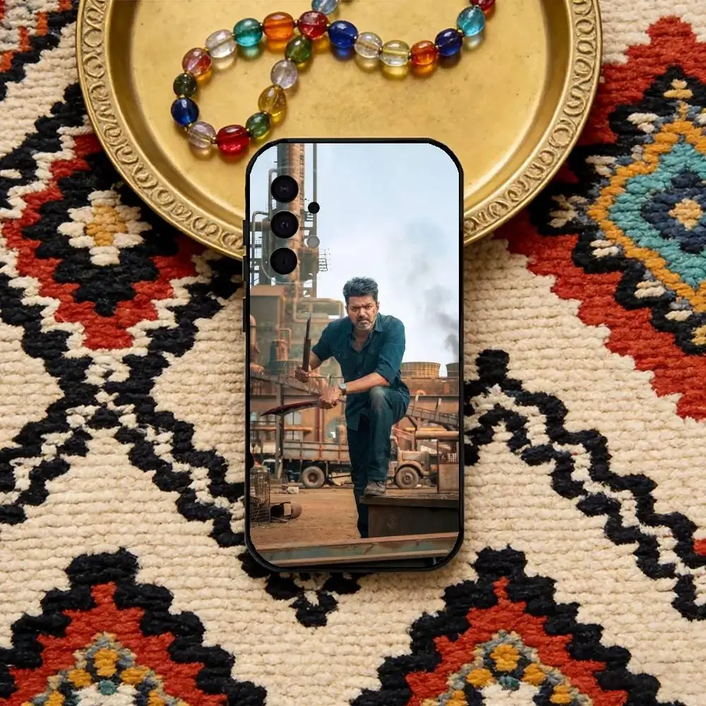 Фото Чехол для телефона с изображением актера и певца Талапати Виджая для Samsung S25, S24, S23, S22, S21, S20, Plus, Fe, Lite и других моделей, черный №4