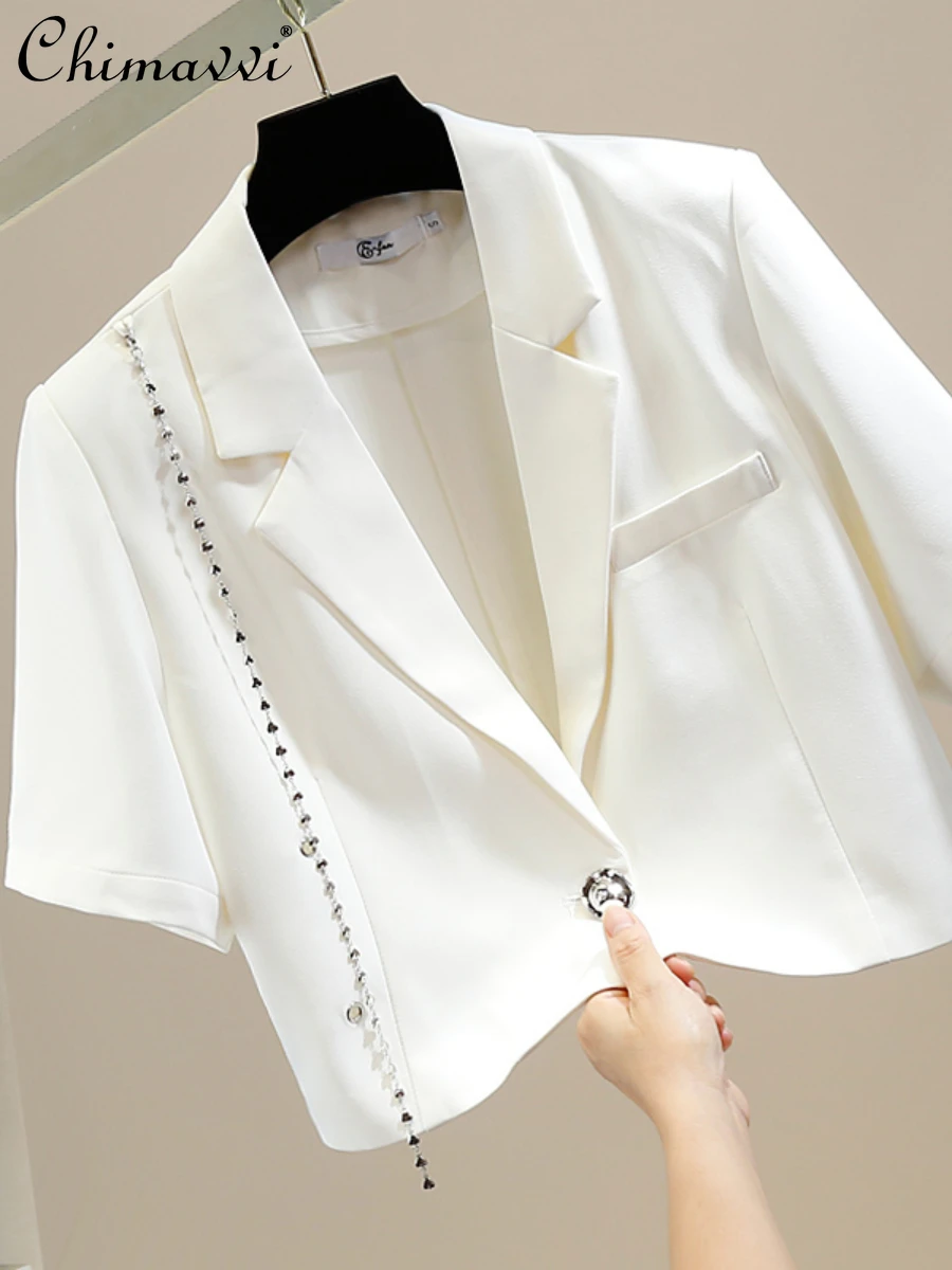 

Heavy Metal Chain Decorative Padded Shoulder Design Coat 2022 Summer New Fashion Short Sleeve One Button Short Elegant Blazer