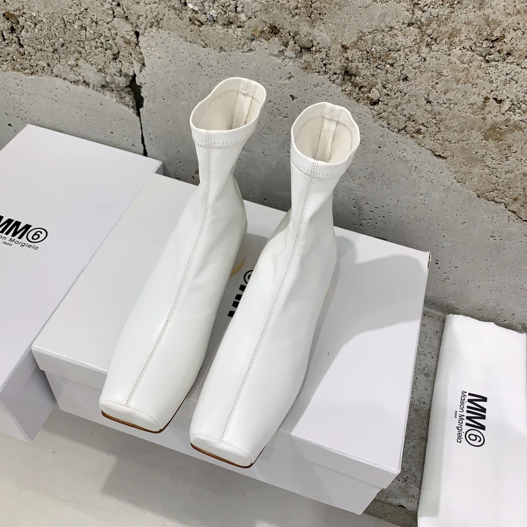 

Replica of International Brand Women's Shoes,Retro Square Toe Ankle Boots,Handmade,Chelsea,Elastic,Margiella