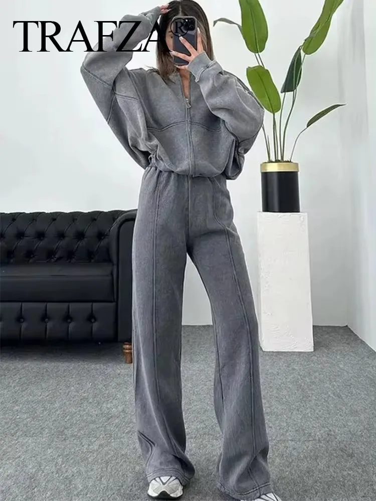 Костюм брючный женский осенний однотонный на молнии с длинным рукавом и