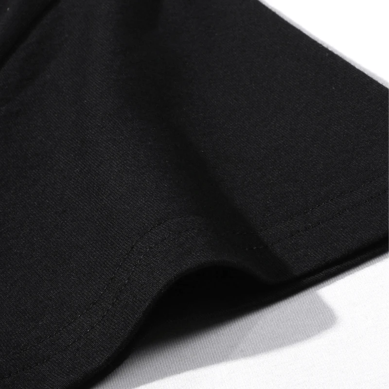 Футболка Doom в стиле анархик