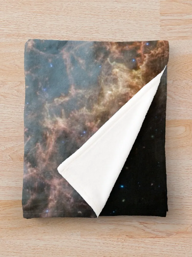 Крабная туманность (Изображение NIRCam и MIRI) Одеяло с космическим телескопом