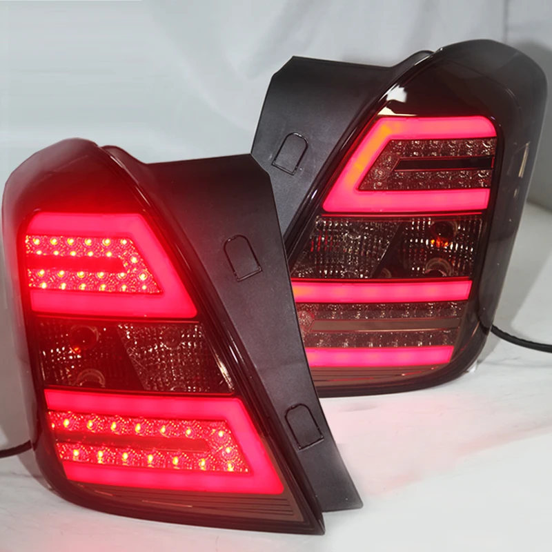 Задний фонарь для CHEVROLET Trax черный дым 2013-2014 год 1 комплект