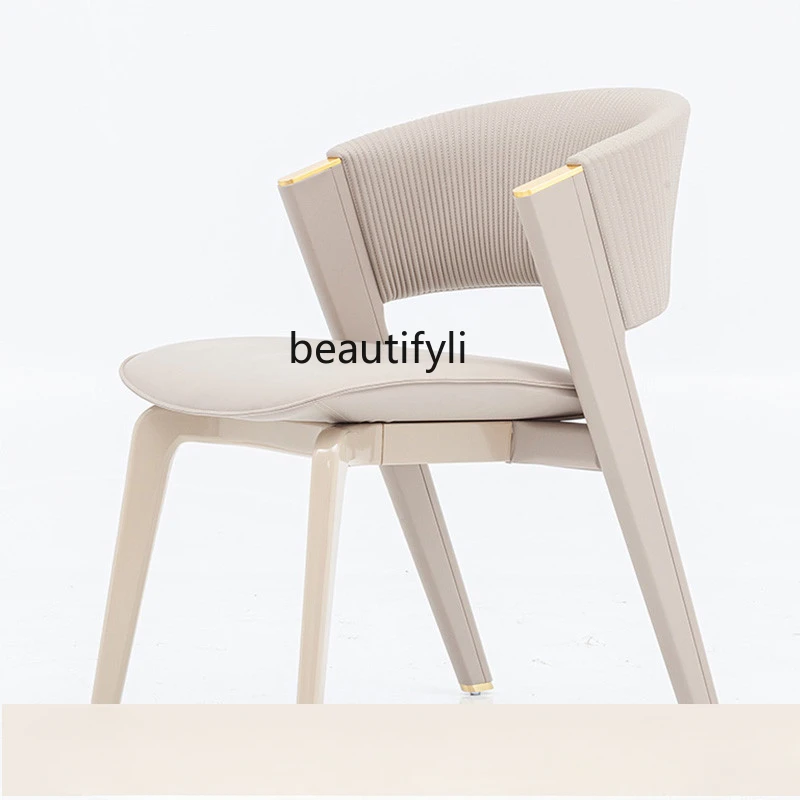 

Роскошный обеденный стол и стул светильник роскошный современный мягкий стул для учебы