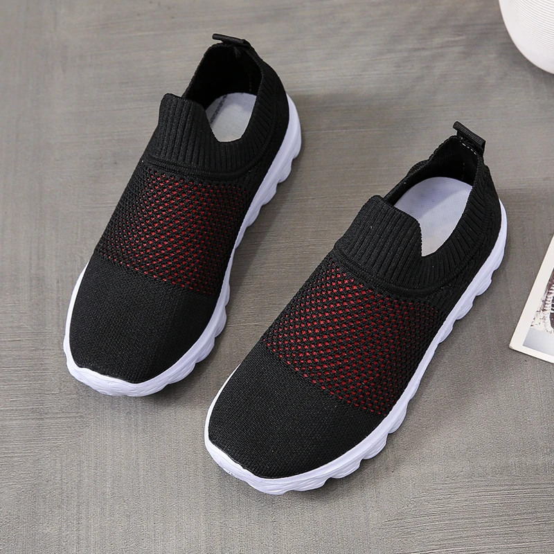 

Легкие кроссовки для женщин, Вулканизированная подошва, сетчатые, без шнуровки, дышащие, Повседневная прогулочная обувь, 2022