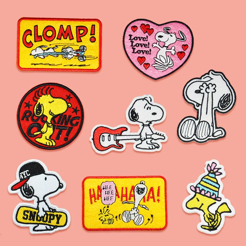 

2022 DIY Snoopys Embroidery Cloth Stickers Anime Cartoon Clothes Accessories Patch Sticker Girls Kids Label Stickers Decorations