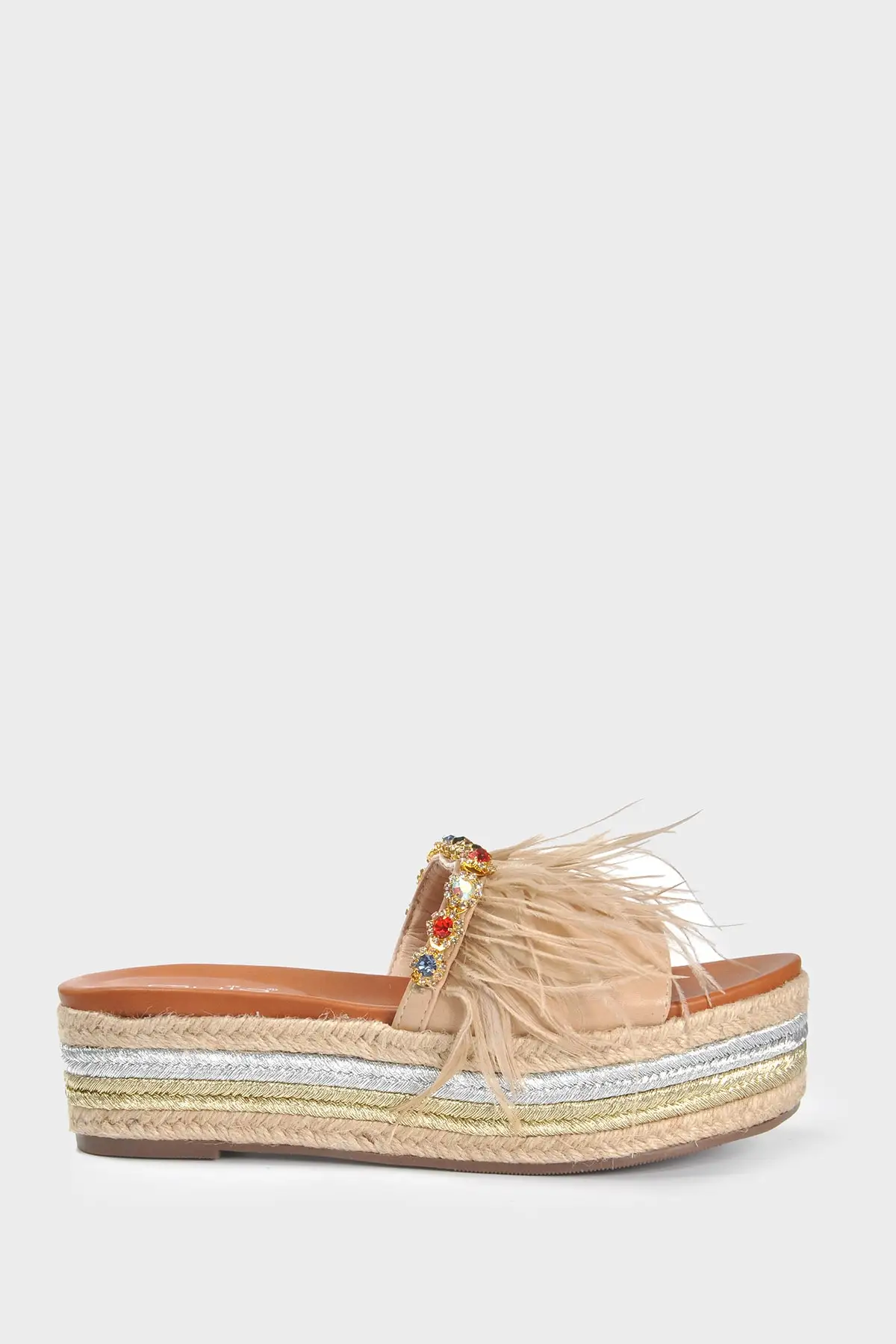 

Women's Beige Slippers