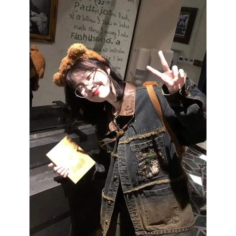 Винтажная женская джинсовая куртка в американском стиле с бахромой и эффектом