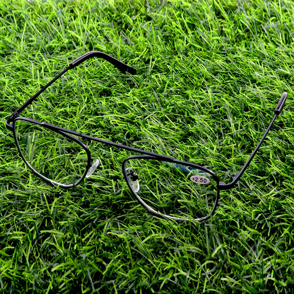 

Titanium Alloy Round Pilot Exquisite Hinge Multi-coated Anti-blue Light Progressive Reading Glasses +0.75 To +4 See Near and Far