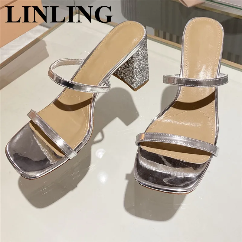 

Женские летние сандалии-гладиаторы на квадратном каблуке