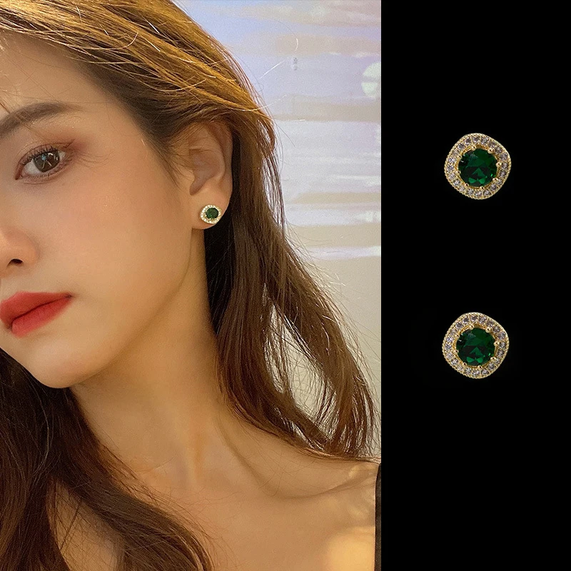 

New Court Retro Trendy Green Square Zircon Small Stud Earrings Female Simple Exquisite Handmade Fashion Gift Girl Jewelry