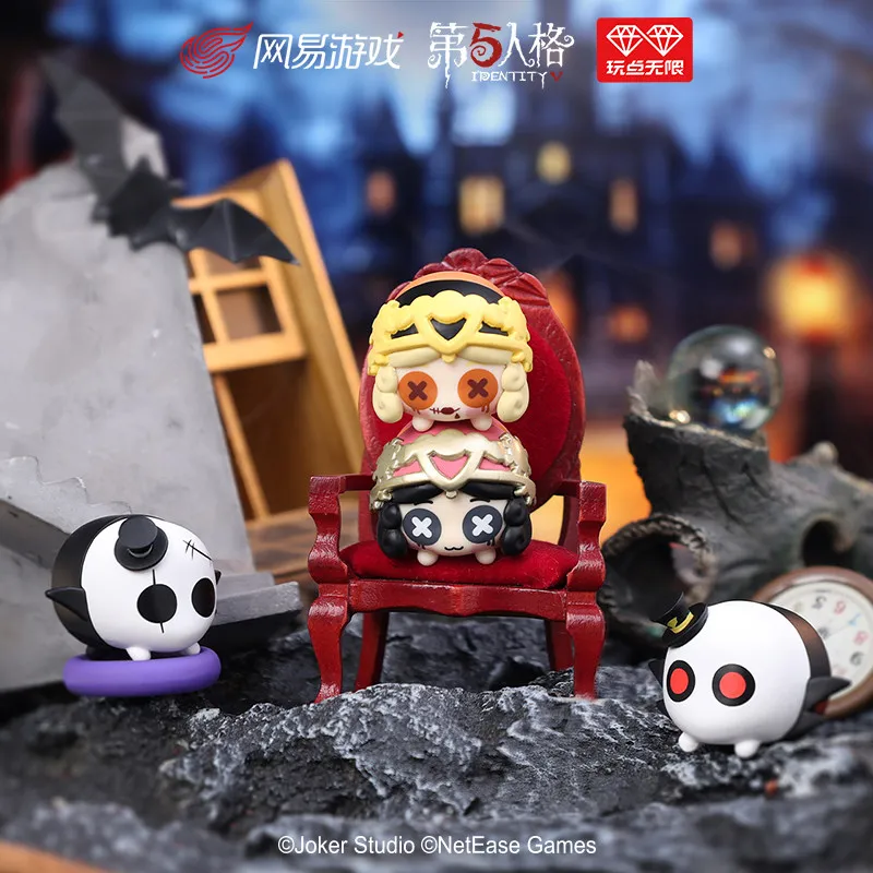 Фото Коллекционная фигурка персонажа Джокера-Садовника из серии Blind Box 3 по игре Identity V от Netease Games – декор для взрослых фанатов игр, отличный подарок. №2