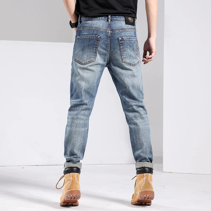 New Men's Light Weight Straight Jeans Business Casual Stretch Denim Pants Male Mid-waist Trousers High Quality Fashion Street