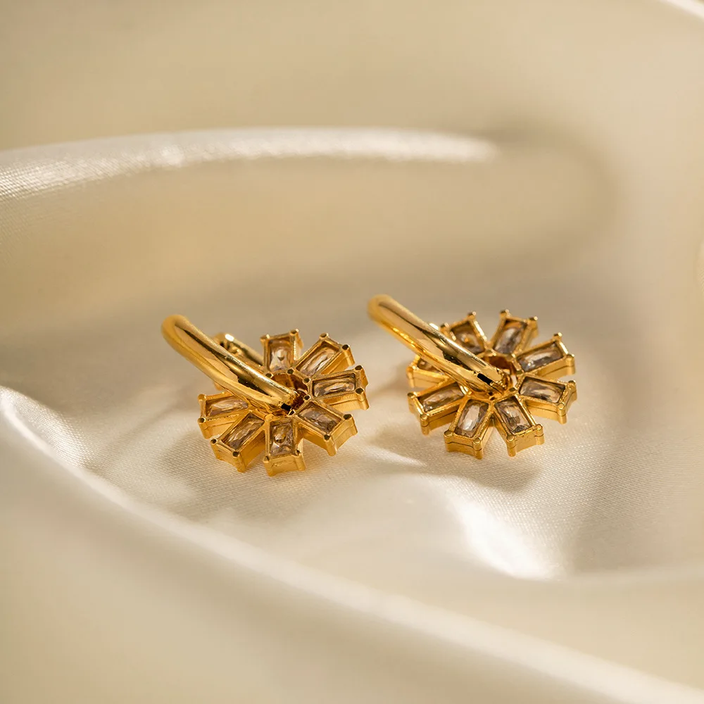 Stainless Steel PVD 18K Gold Plated Tarnish Waterproof AAA Zircon Crystal Flower Earrings For Woman Jewelry Wholesale INS