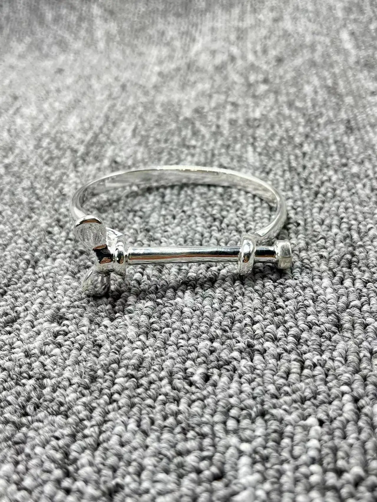 

Новинка 2022, изысканный модный Гальванизированный изысканный роскошный браслет unode 50 из серебра 925 пробы, ювелирные изделия, подарок на фестиваль