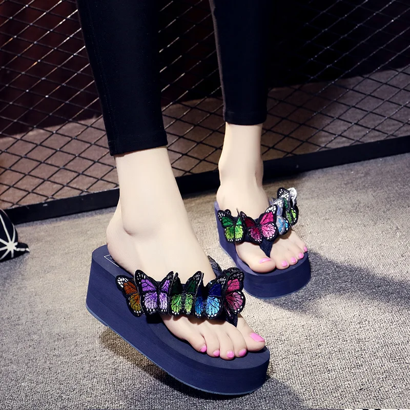 

Shoes Woman 2023 Slippers Casual On A Wedge Platform Rubber Flip Flops Pantofle Shale Female Beach Heeled Mules Luxury Soft Hawa