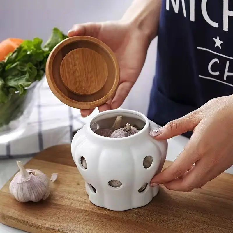 

Креативная японская кухонная керамическая банка для хранения, вентилируемая банка для имбиря, банка для чеснока с крышкой, кухонная банка д...