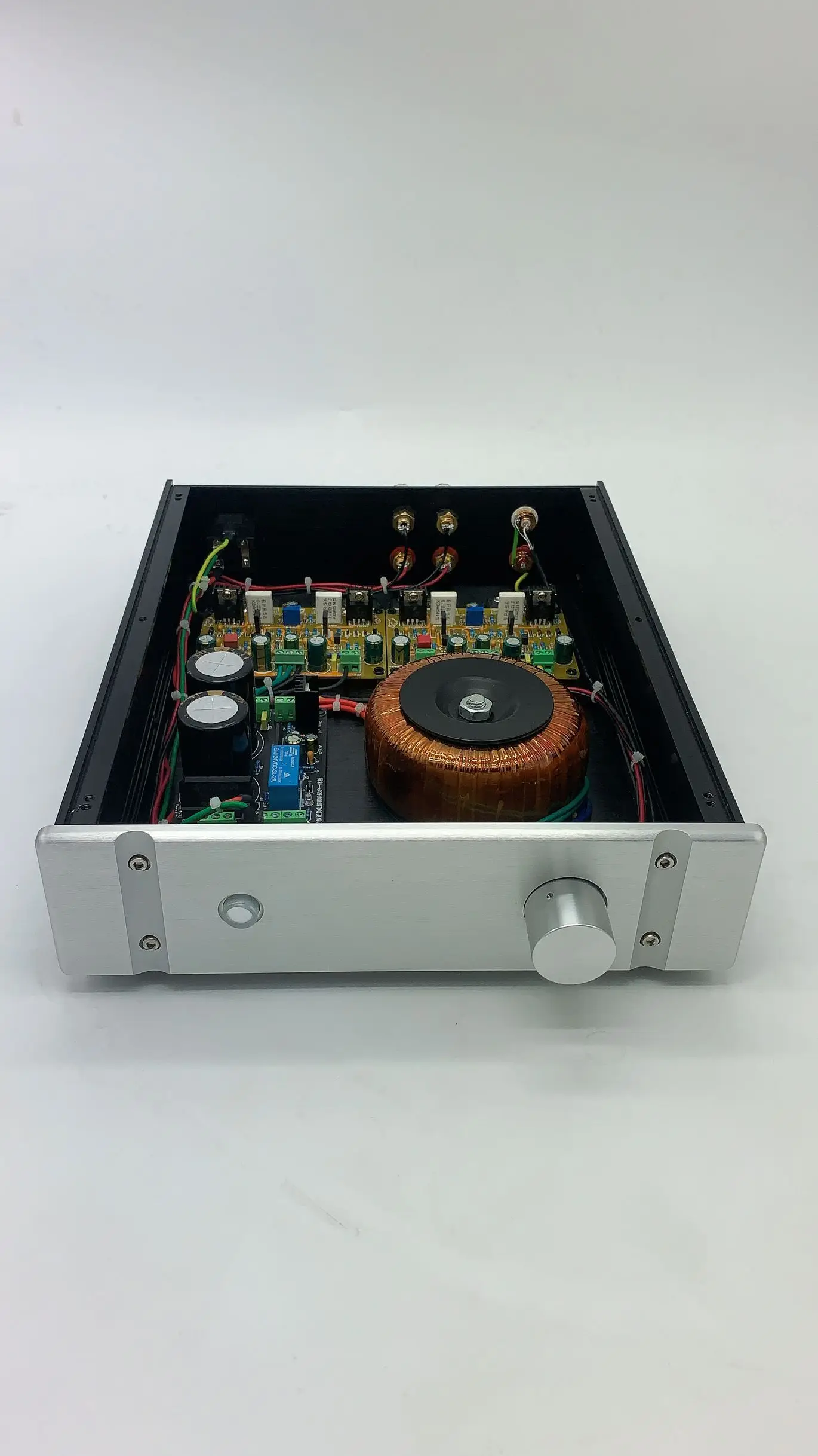 Стереоусилитель мощности Hi-Fi Classic 80 Вт+80 Вт NAP-140