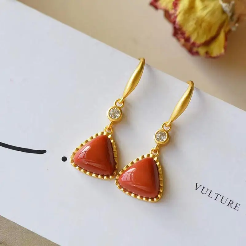

Серьги-гвоздики из серебра 925 пробы с натуральным камнем