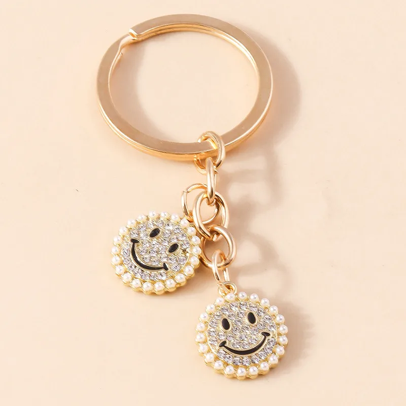 

Exquisite Pearl Crystal Round Smile Face Keychain Key Ring For Women Men Gift Fashion Cartoon Bag Car Key Jewelry Accessories